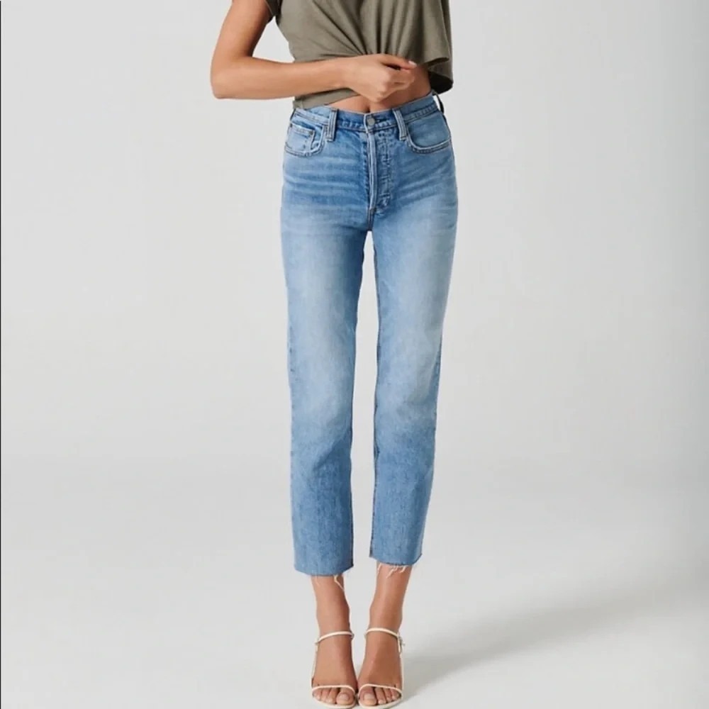 ARITZIA Denim Forum The Arlo Hi-Rise Straight Jean Size 27